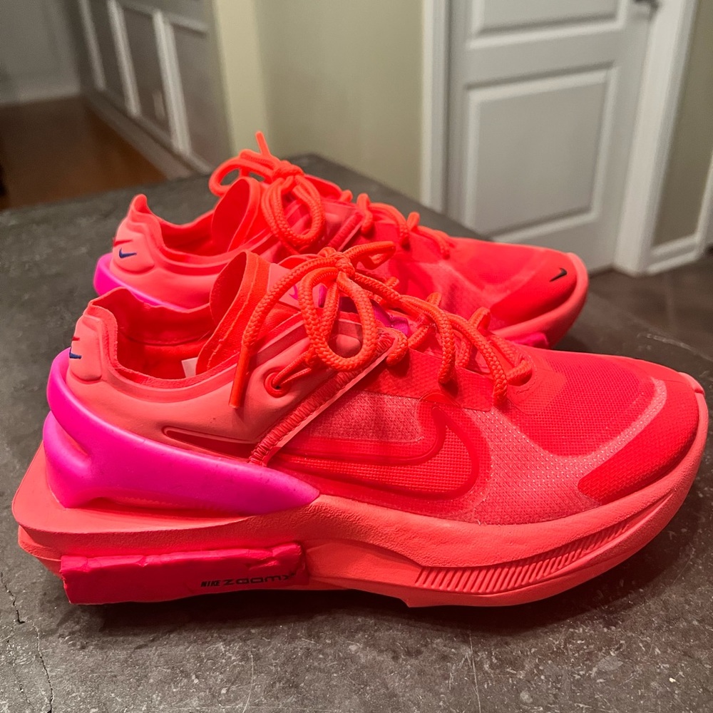 Nike Fontana Edge